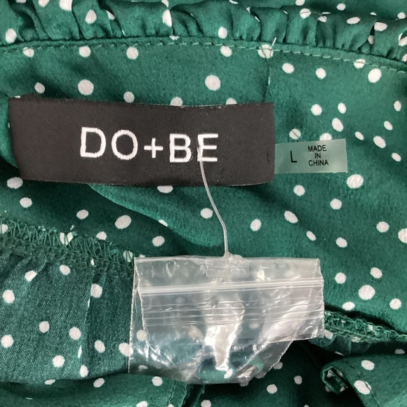 DO+BE Green Polka Dot Ruffle V-Neck Blouse Long Sleeve Size L - Picture 6 of 7